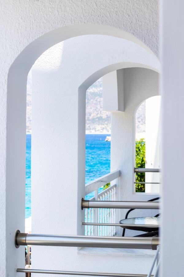 Anemos Guest Apts Karpathos Exteriér fotografie